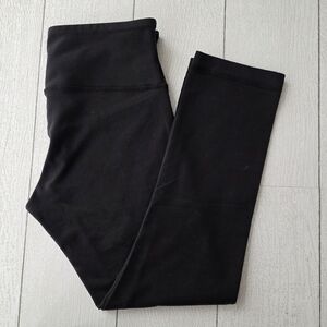Lululemon‎ Black Crop Athletic Leggins 4